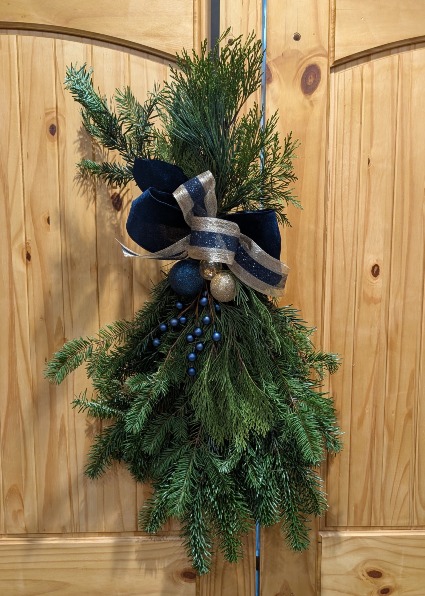 Extra Large 32' Christmas Swag 