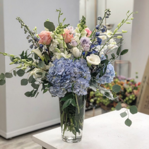 St. Jean Beach Vase Arrangement in Middletown, NJ | Fine Flowers St. Jean Beach Vase Arrangement in Middletown, NJ | Fine Flowers