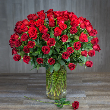 Extravagant Love Vase Arrangement in Winder, GA | Fresh Attitudes Flowers