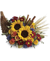 F100 - Classic Cornucopia Arrangement