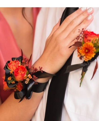 Dance Flowers Corsage Bout COMBO