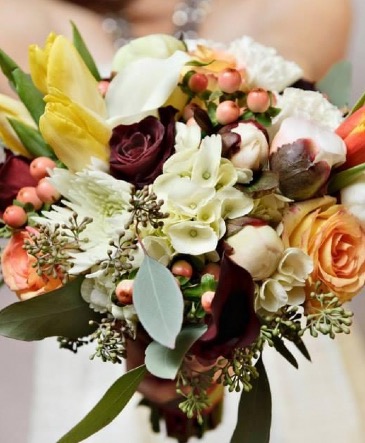 Fall Colors- Designer’s Choice Fresh Cut Arrangement in Castle Pines, CO | THE FLOWER SHOP CASTLE PINES Fall Colors- Designer’s Choice Fresh Cut Arrangement in Castle Pines, CO | THE FLOWER SHOP CASTLE PINES