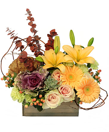 Fall Cottage Floral Design in Yankton, SD | Pied Piper Flowers & Gifts