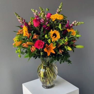 Fall Glamour Arrangement in Croton On Hudson, NY | Cooke's Little Shoppe Of Flowers