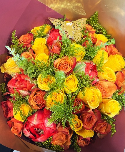 FALL IN LOVE BOUQUET JUST BECAUSE
