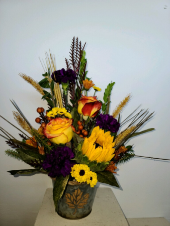 Fall Leaf tin Fresh flower arrangement