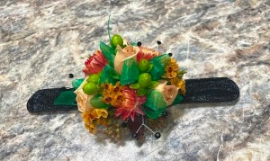 Falling For You Wrist Corsage & Boutonniere Set