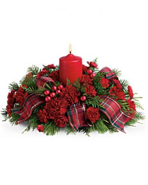 Family Celebration Centerpiece by Teleflora 