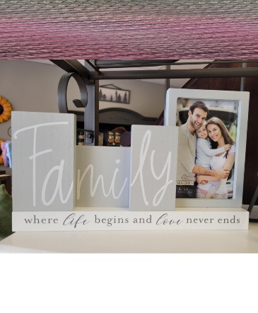 Family Frame Giftware in Tilbury, ON | Kara's Rose Garden