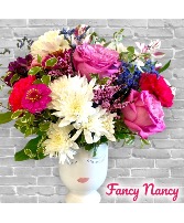 Fancy Nancy Chic Vase