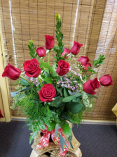 Fancy Valentine's Red Rose Arrangement 