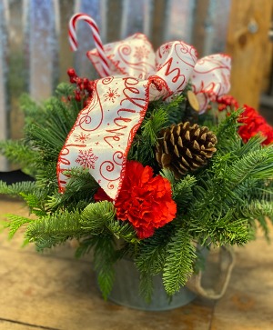 FARMHOUSE CHRISTMAS Fresh flowers