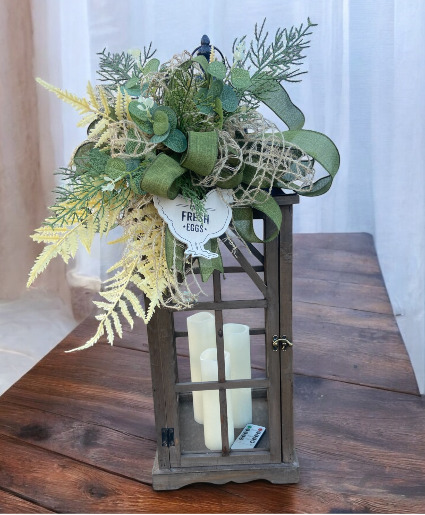 Farmhouse Lantern Keepsake Lantern