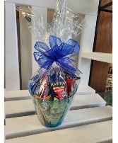 Father's Day Sweet & Savory Basket Large 