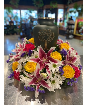Feels Like Spring Urn Ring in South Milwaukee, WI | PARKWAY FLORAL INC.