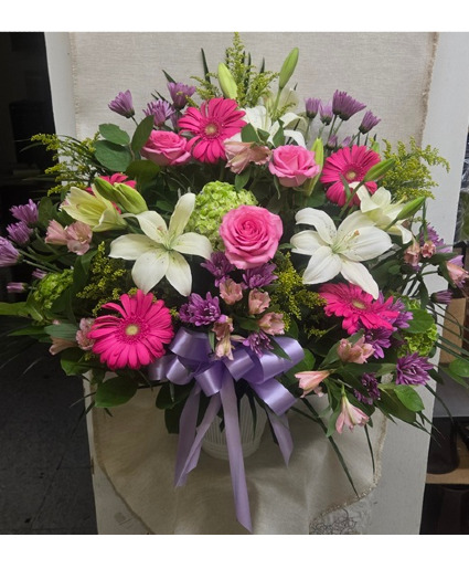 Feminine Remembrance Sympathy Basket
