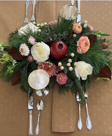 Festive Fusion Designer’s Choice Christmas  in Bay Saint Louis, MS | The French Potager