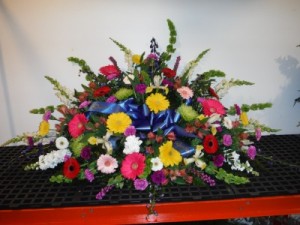 FG colorful remembrance Casket Spray in Barnesville, OH | THE FLOWER GARDENS FG colorful remembrance Casket Spray in Barnesville, OH | THE FLOWER GARDENS