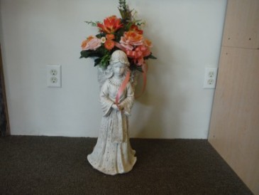 FG concrete angel with basket Decorated statue