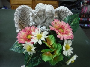 FG concrete angels with bird nest,decorated in Barnesville, OH | THE FLOWER GARDENS FG concrete angels with bird nest,decorated in Barnesville, OH | THE FLOWER GARDENS
