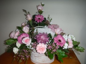 FG Sweet remembrance with stone Sympathy arrangement in Barnesville, OH | THE FLOWER GARDENS FG Sweet remembrance with stone Sympathy arrangement in Barnesville, OH | THE FLOWER GARDENS