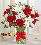 Fields of Europe™ Christmas Vase Arrangement