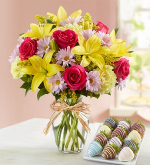 Fields of Europe™ for Spring with Strawberries in Brooklyn, NY | FLORAL FANTASY Fields of Europe™ for Spring with Strawberries in Brooklyn, NY | FLORAL FANTASY
