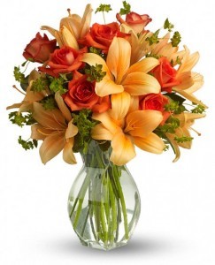 Fiery Lily and Rose Fresh Arrangement