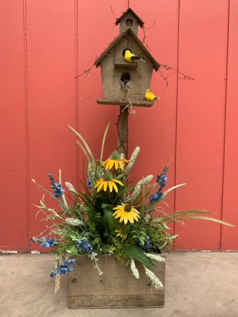 Finches Nest Silk Arrangement