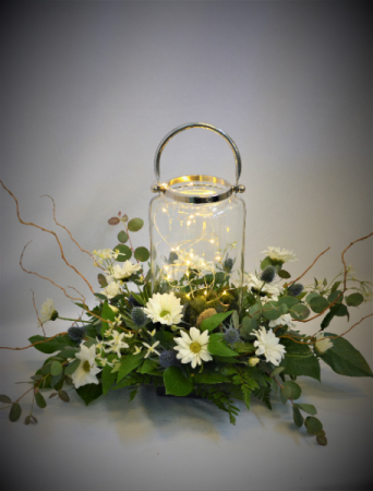 FIRE FLY NIGHTS LANTERN DESIGN FRESH FLOWER ARRANGEMENT