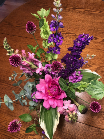 Firecracker fresh vase arrangement