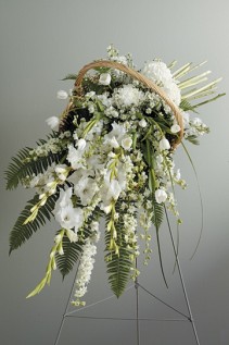 Fireside Basket Easel Funeral