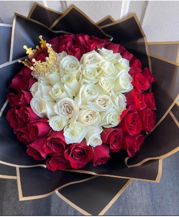 Fit For a Queen.  Regal Roses  50 ROSES !!!!!  in Ozone Park, NY | Heavenly Florist