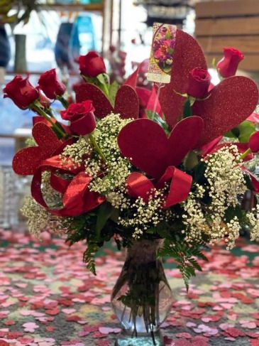 FIT FOR A QUEEN! RED ROSES in Katy, TX | KATY FLOWERS