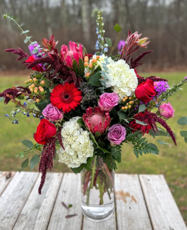 Fit for Royalty Vase Arrangement in Westport, MA | AMBER ROSE FLORAL DESIGN Fit for Royalty Vase Arrangement in Westport, MA | AMBER ROSE FLORAL DESIGN