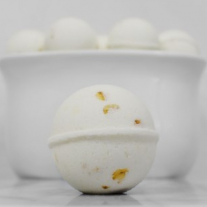 Fizz Bizz Bath Bomb assorted fragrances Gift Item