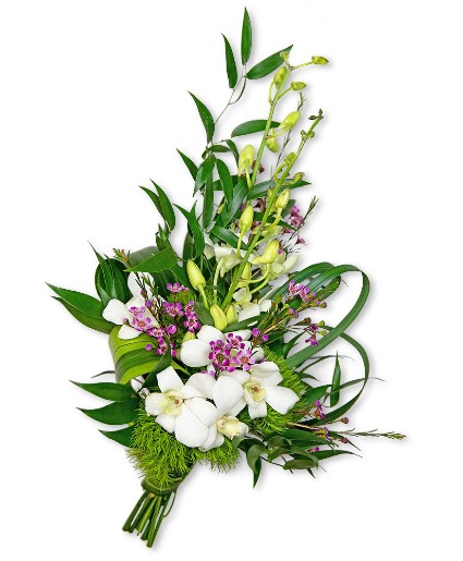 Flawless Hand-tied Bouquet Flower Arrangement