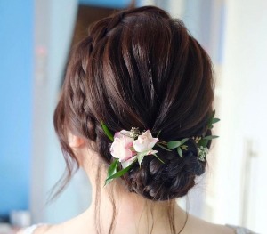 Floral bun hair comb 