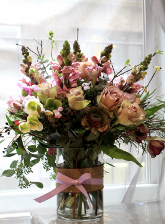floral destiny Vase arrangement