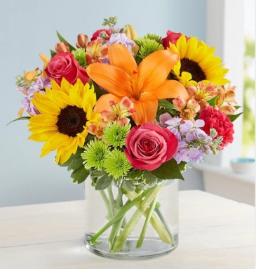 Floral Embrace  Fresh Flowers in Elyria, OH | PUFFER'S FLORAL SHOPPE, INC.