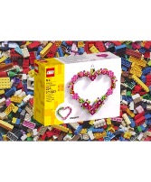 Floral Heart Wreath Building Bricks