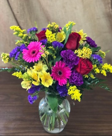 Floral Love Bouquet Fresh Vase in Mount Airy, NC | CANA  MT. AIRY FLORIST