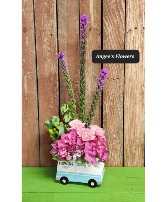 Flower Delivery! Fresh Floral Arrangement