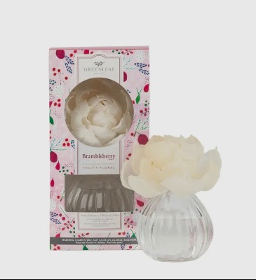 Flower Diffuser - Brambleberry Flower custom gift in Richmond Hill, GA | The Flower Barn Florist & Gifts