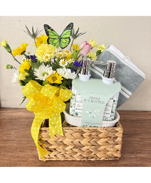 Flower Soap & Lotion gift basket 