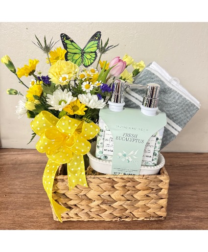 Flower Soap & Lotion gift basket 