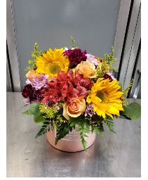 Flower Hat Box (24 Hour Notice) 75.95 85.95 100.95