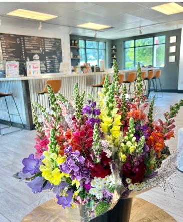 Flower Share Fridays Locally Grown Bouquets in Cross Plains, WI | The Cosmic Gardens