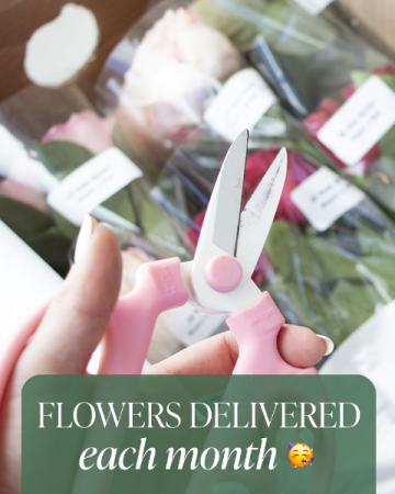 Flower Subscription Flower Arrangement in Nevada, IA | Flower Bed