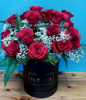 FlowerBox 36 Roses in a Flower Box in Abbotsford, BC | BUCKETS FRESH FLOWER MARKET FlowerBox 36 Roses in a Flower Box in Abbotsford, BC | BUCKETS FRESH FLOWER MARKET